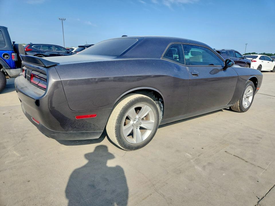 Photo 3 from auction – 2023 DODGE CHALLENGER with VIN 2C3CDZAG7PH554180