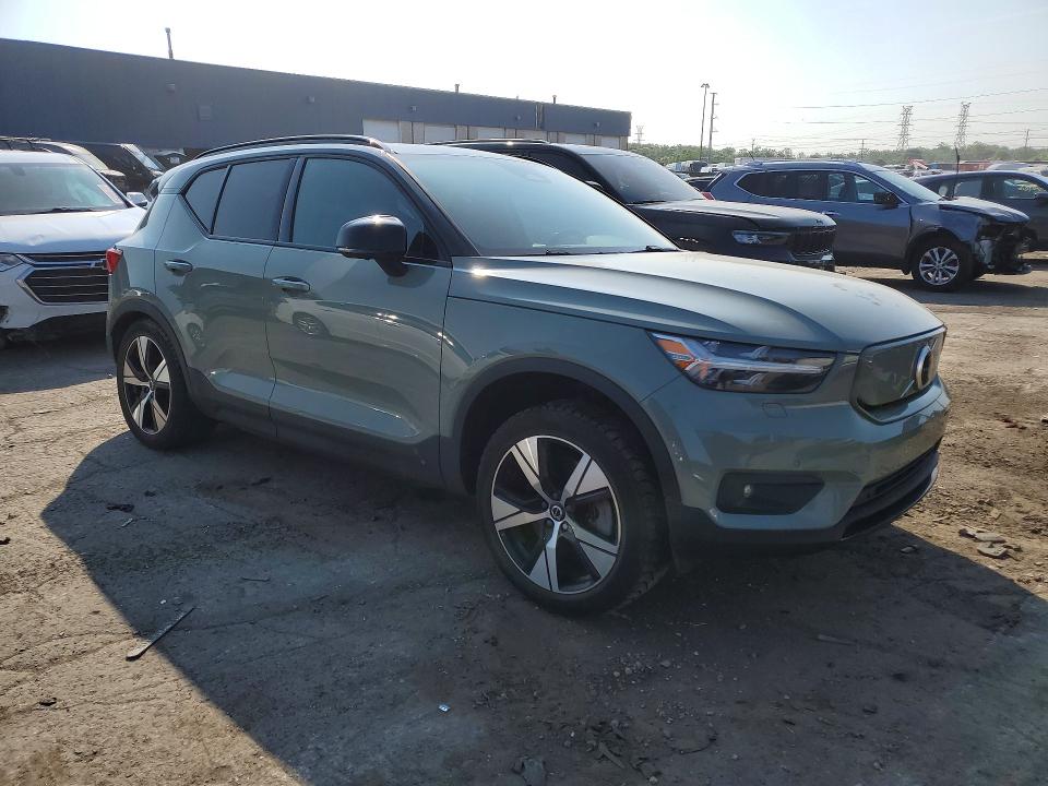 Photo 4 from auction – 2021 VOLVO XC40 with VIN YV4ED3UR0M2544834