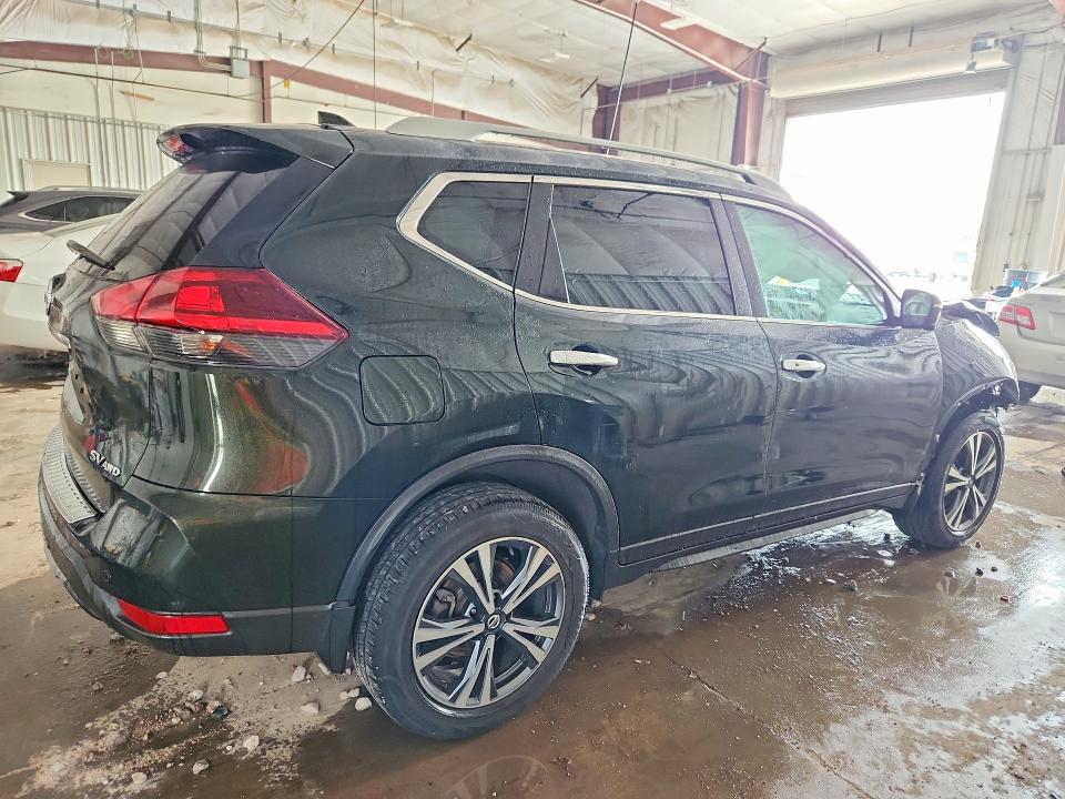 Photo 3 from auction – 2019 NISSAN ROGUE with VIN 5N1AT2MV0KC749178