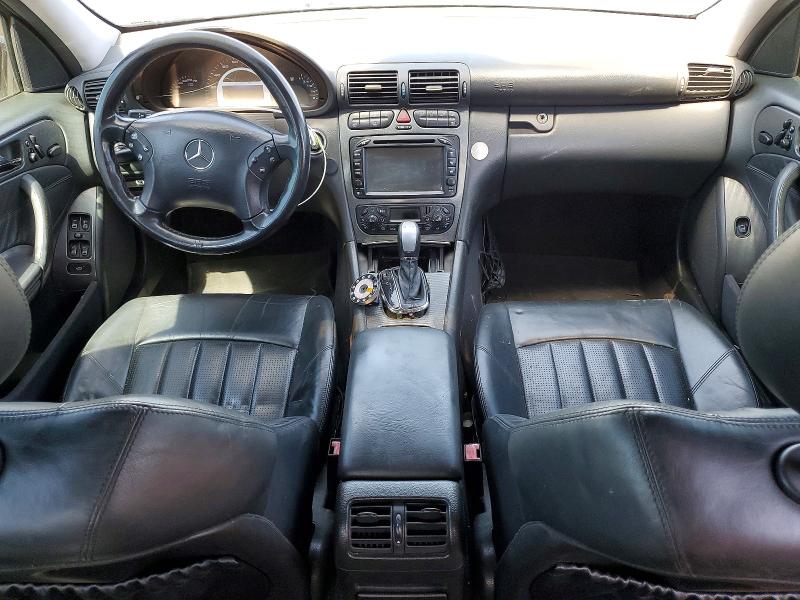 Photo 8 from auction – 2003 MERCEDES-BENZ C with VIN WDBRF65J13F411496