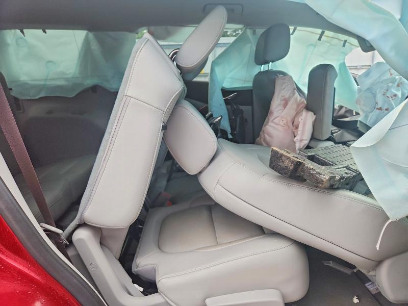 Photo 11 from auction – 2019 GMC ACADIA with VIN 1GKKNMLS5KZ219537