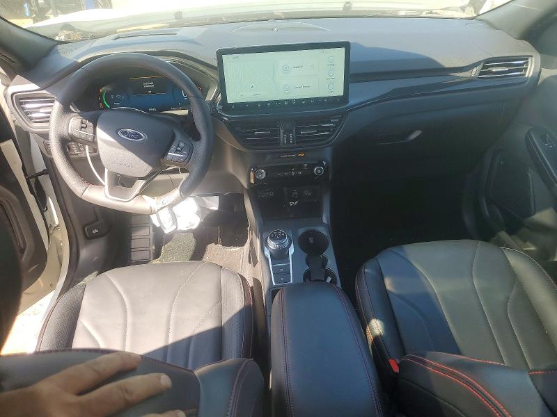 Photo 8 from auction – 2025 FORD ESCAPE with VIN 1FMCU9PZ8SUA48704