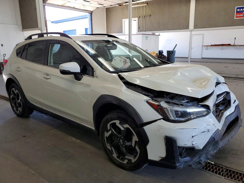 Photo 4 from auction – 2021 SUBARU CROSSTREK with VIN JF2GTHNC3MH682369