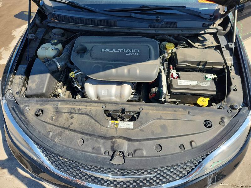 Снимка 11 от търг – 2017 CHRYSLER 200 с VIN 1C3CCCABXHN504483