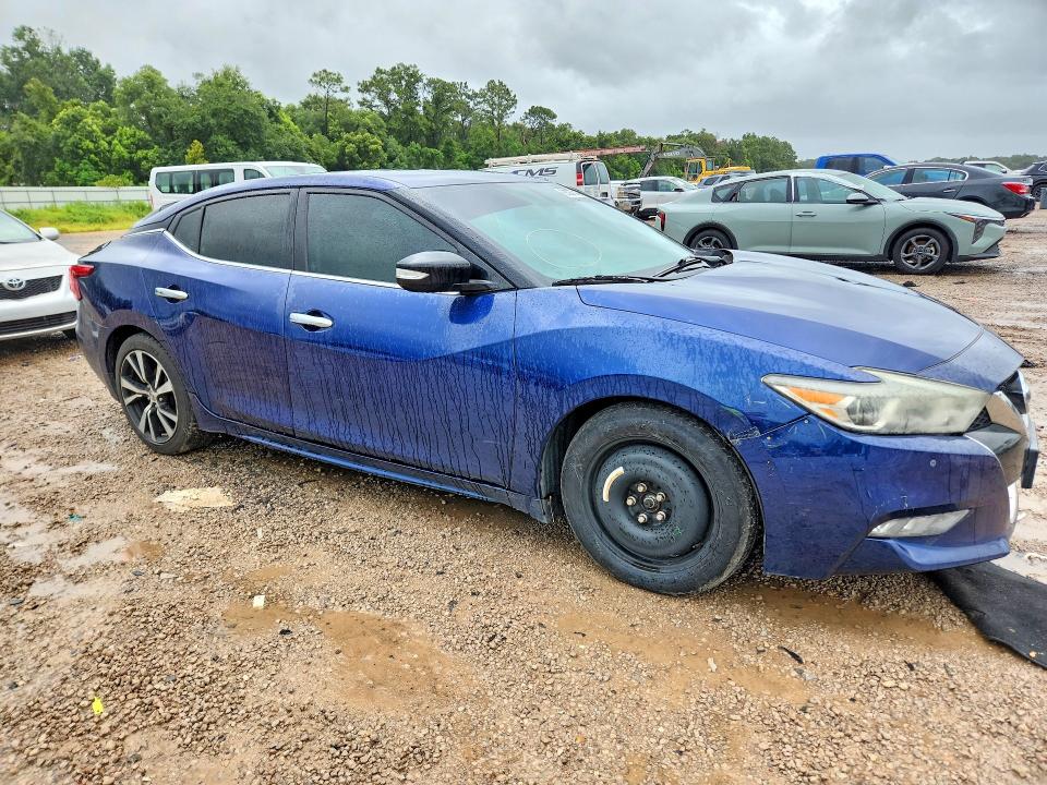 Photo 4 from auction – 2017 NISSAN MAXIMA with VIN 1N4AA6AP2HC450104