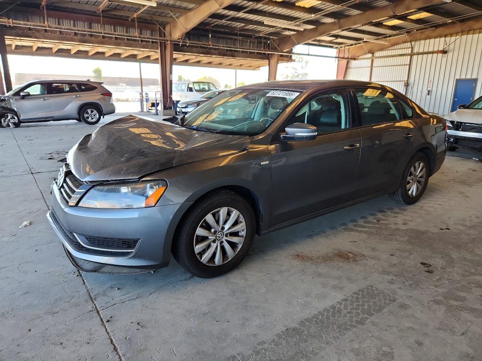VOLKSWAGEN PASSAT 2014 with VIN 1VWAT7A35EC098829 - Photo from auction