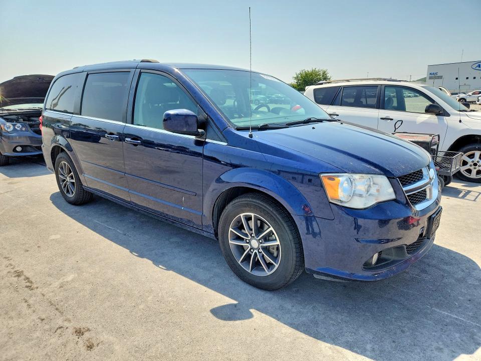Photo 4 from auction – 2017 DODGE GRAND CARAVAN with VIN 2C4RDGCG1HR731003