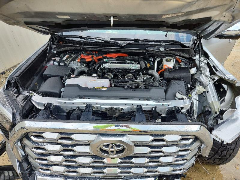 Photo 11 from auction – 2026 TOYOTA TUNDRA with VIN 5TFMC5DB5TX115027