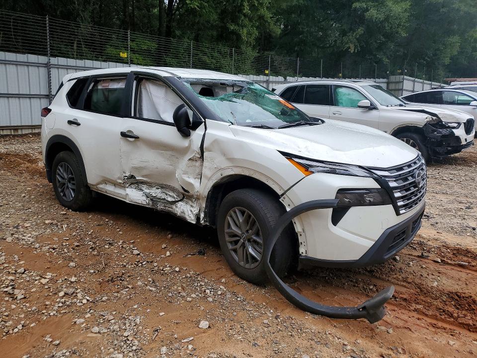 Photo 4 from auction – 2026 NISSAN ROGUE with VIN 5N1BT3AA0TC716548