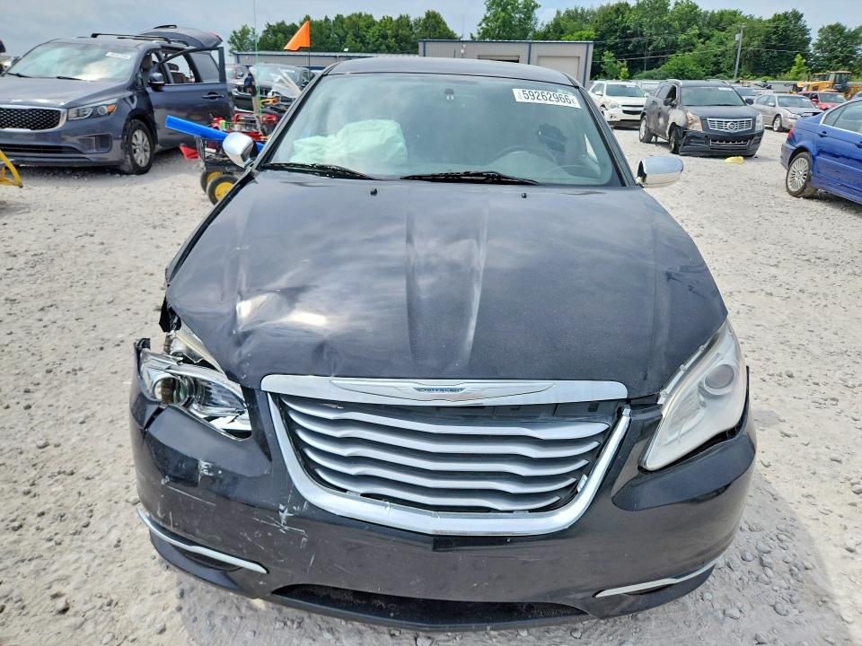 Photo 5 from auction – 2013 CHRYSLER 200 with VIN 1C3CCBCG6DN523481