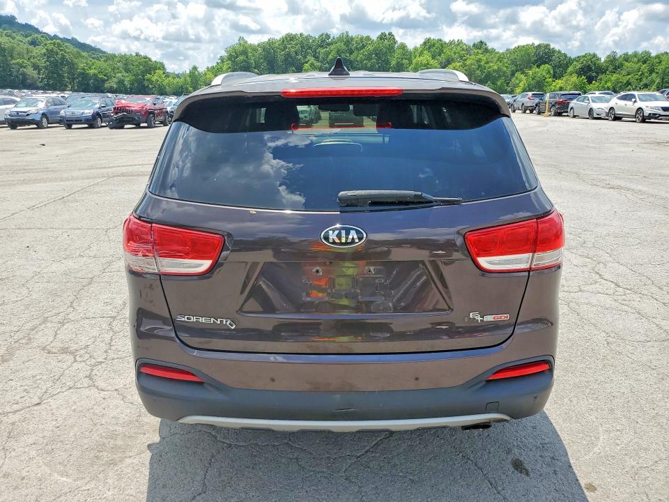 Photo 6 from auction – 2016 KIA SORENTO with VIN 5XYPHDA13GG034265