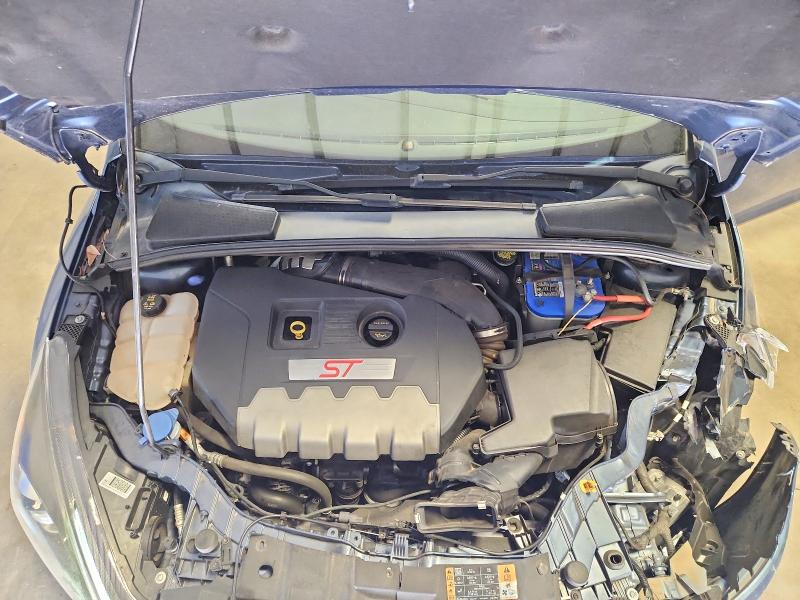 Photo 12 from auction – 2018 FORD FOCUS with VIN 1FADP3L99JL245457
