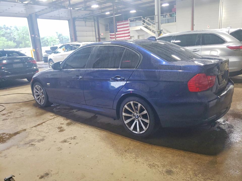 Photo 2 from auction – 2011 BMW 328 with VIN WBAPK7C53BA819099