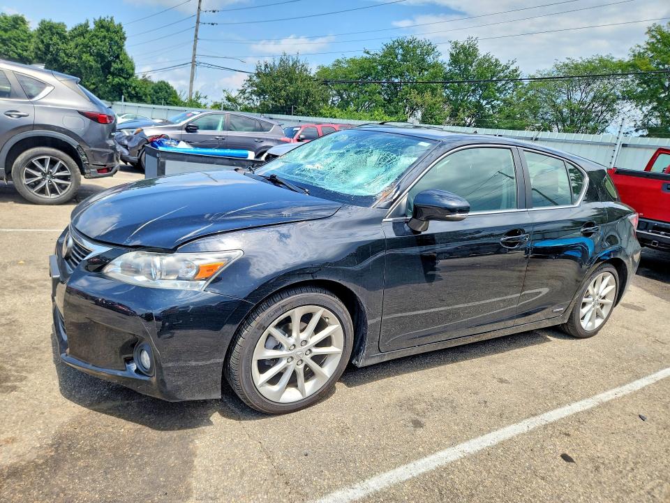 LEXUS CT 2013 with VIN JTHKD5BH8D2149357 - Photo from auction