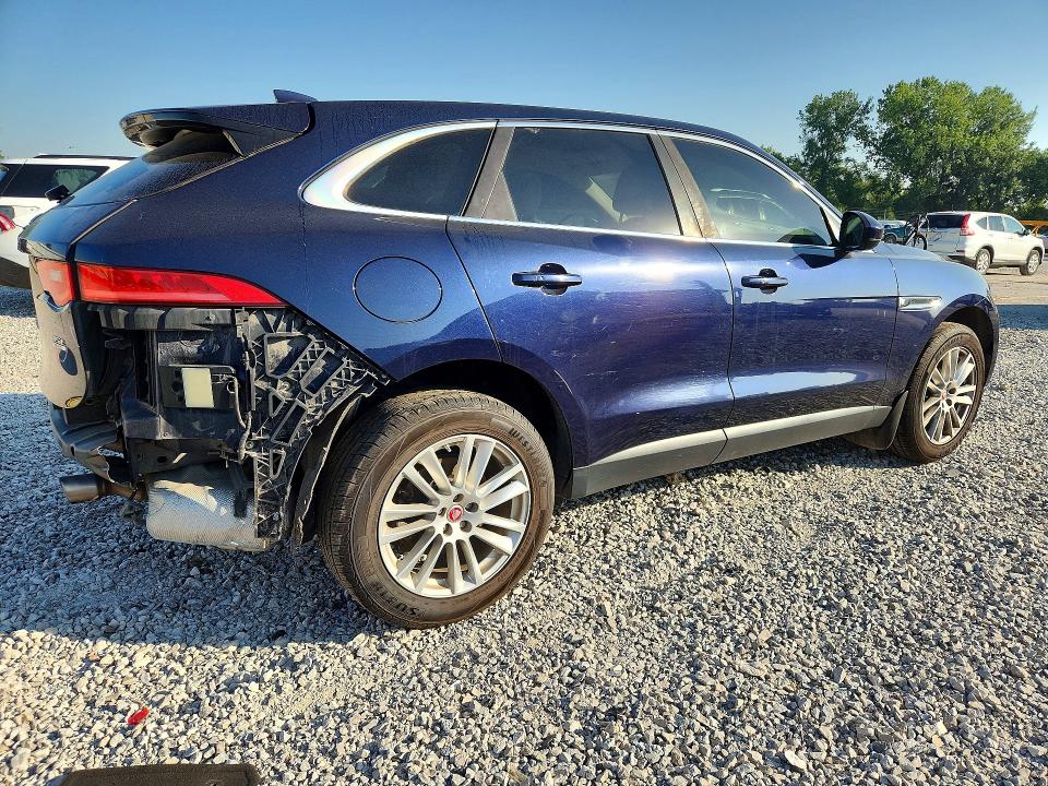 Zdjęcie 3 z aukcji – 2017 JAGUAR F-PACE z VIN SADCK2BV4HA890041