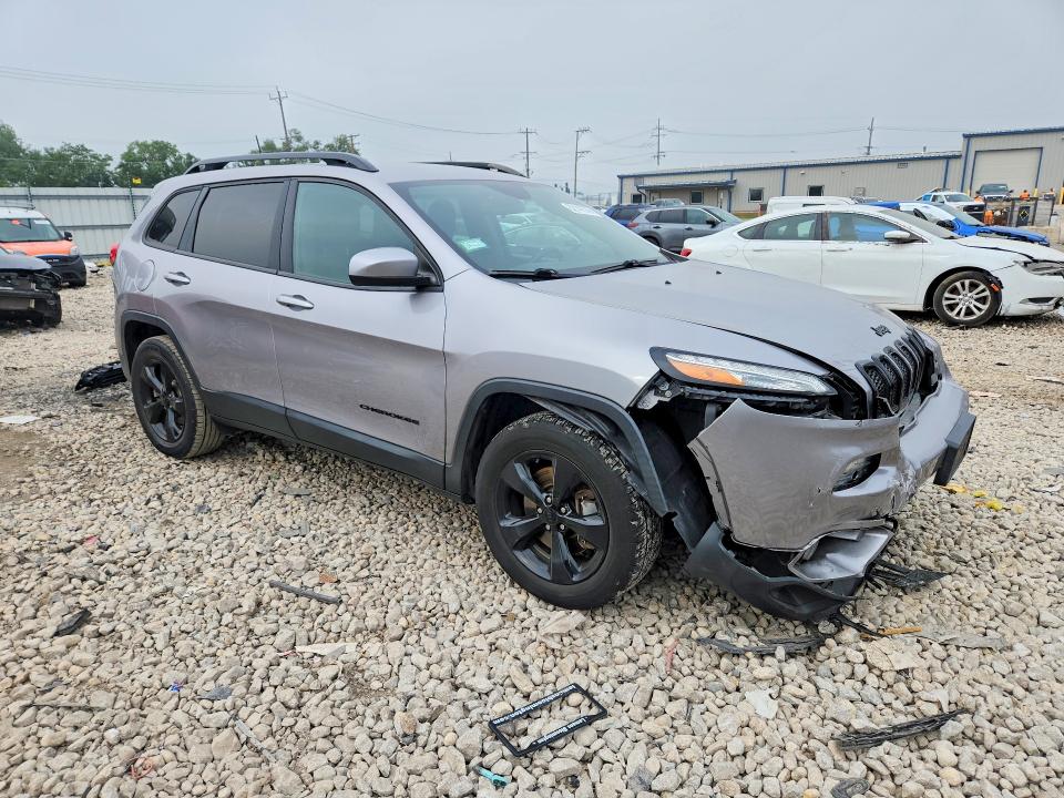 Photo 4 from auction – 2018 JEEP CHEROKEE with VIN 1C4PJMCB6JD515322