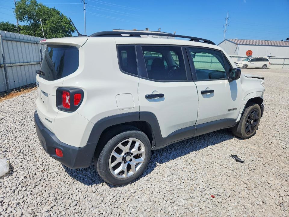 Photo 3 from auction – 2017 JEEP RENEGADE with VIN ZACCJBAB8HPG38105