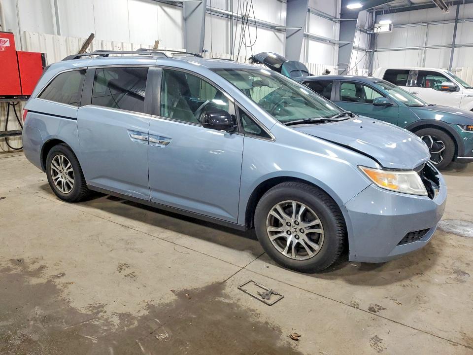 Photo 4 from auction – 2011 HONDA ODYSSEY with VIN 5FNRL5H4XBB020621