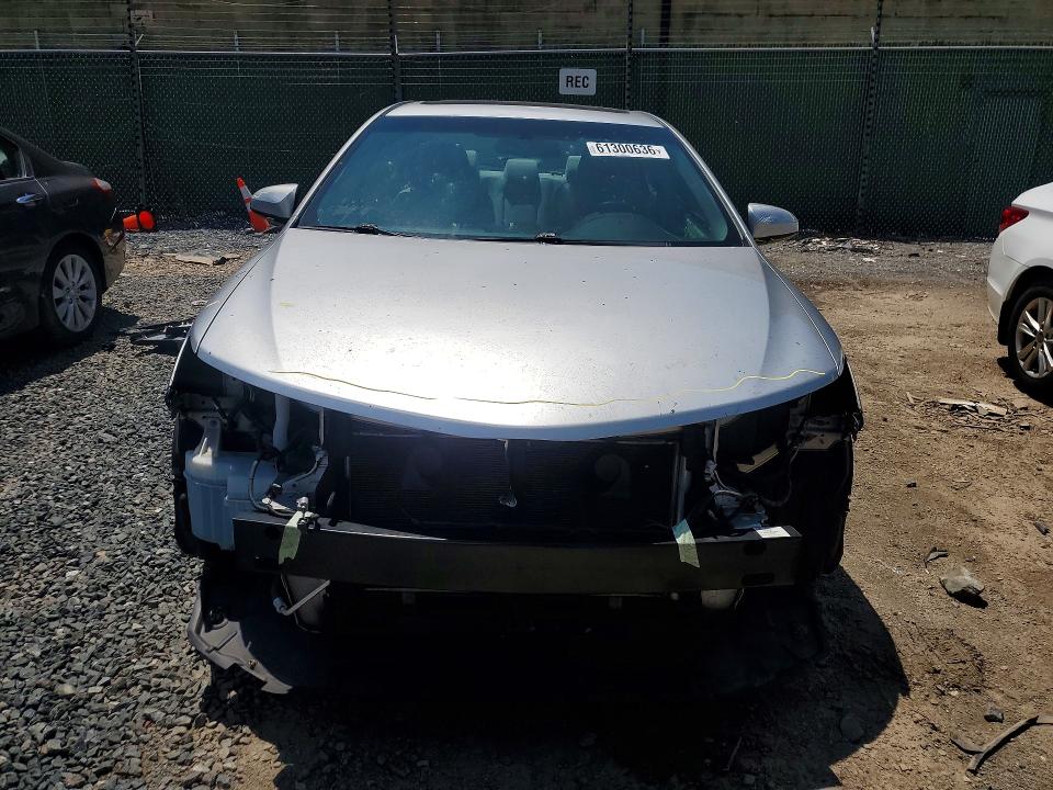 Photo 5 from auction – 2012 TOYOTA CAMRY with VIN 4T1BF1FKXCU001753