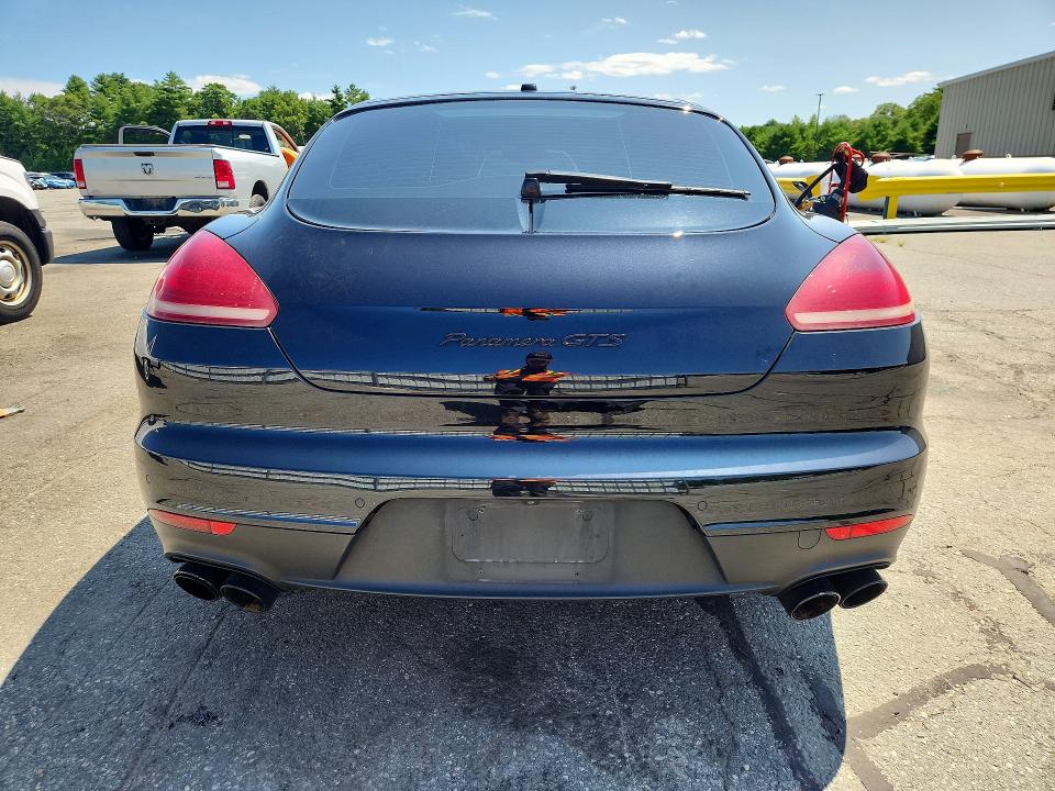 Photo 6 from auction – 2016 PORSCHE PANAMERA with VIN WP0AF2A78GL081039