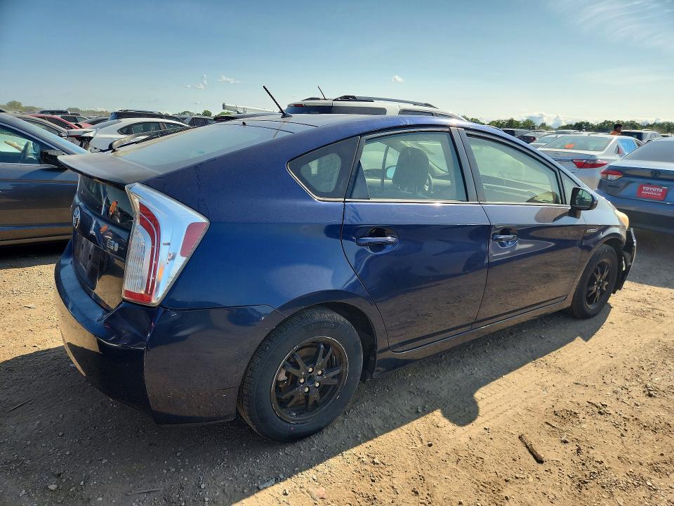 Zdjęcie 3 z aukcji – 2012 TOYOTA PRIUS z VIN JTDKN3DU6C1558409