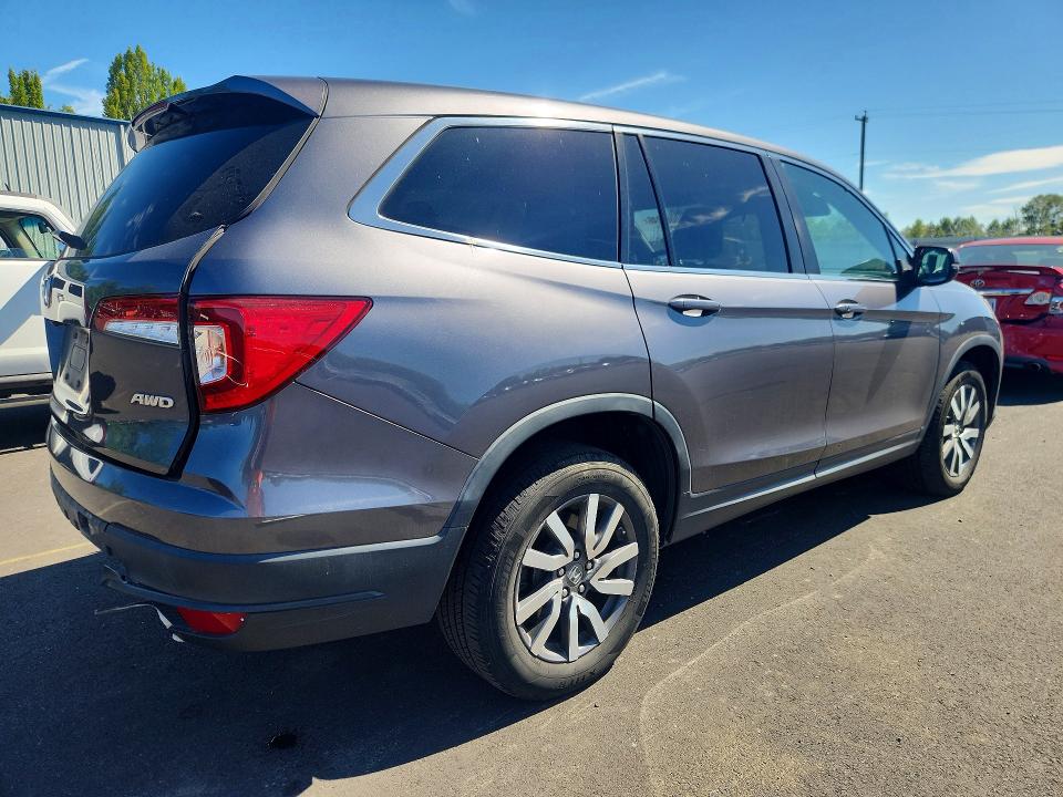 Photo 3 from auction – 2019 HONDA PILOT with VIN 5FNYF6H57KB057398