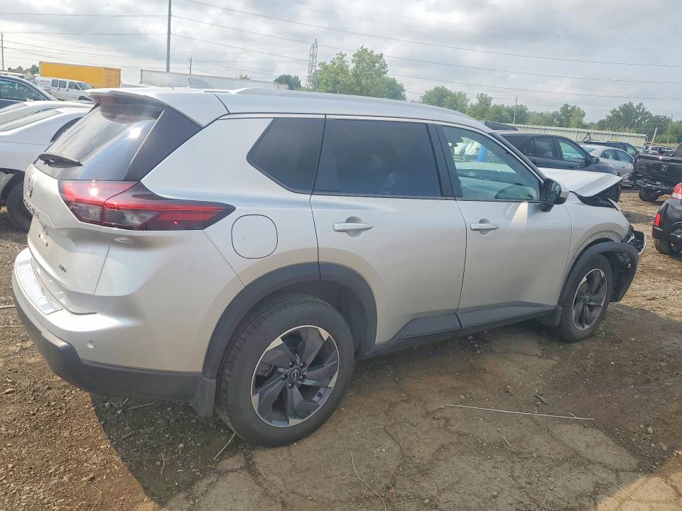 Photo 3 from auction – 2025 NISSAN ROGUE with VIN JN8BT3BB9SW144876