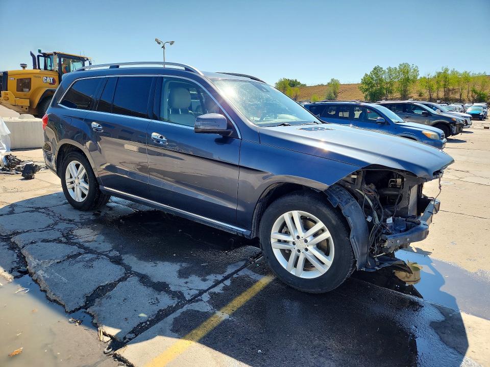 Photo 4 from auction – 2014 MERCEDES-BENZ GL with VIN 4JGDF2EE4EA335212