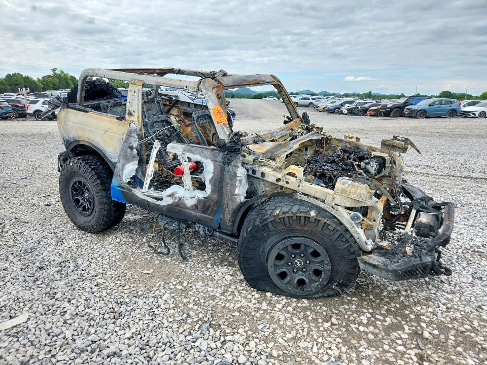Foto 4 de la subasta – 2023 FORD BRONCO con VIN 1FMDE5CP6PLB25811