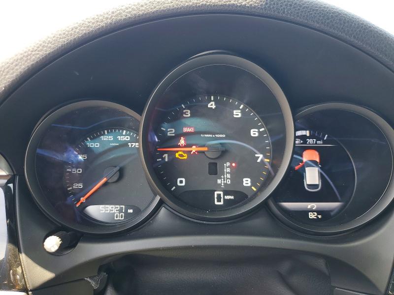 Photo 9 from auction – 2017 PORSCHE MACAN with VIN WP1AA2A5XHLB05225
