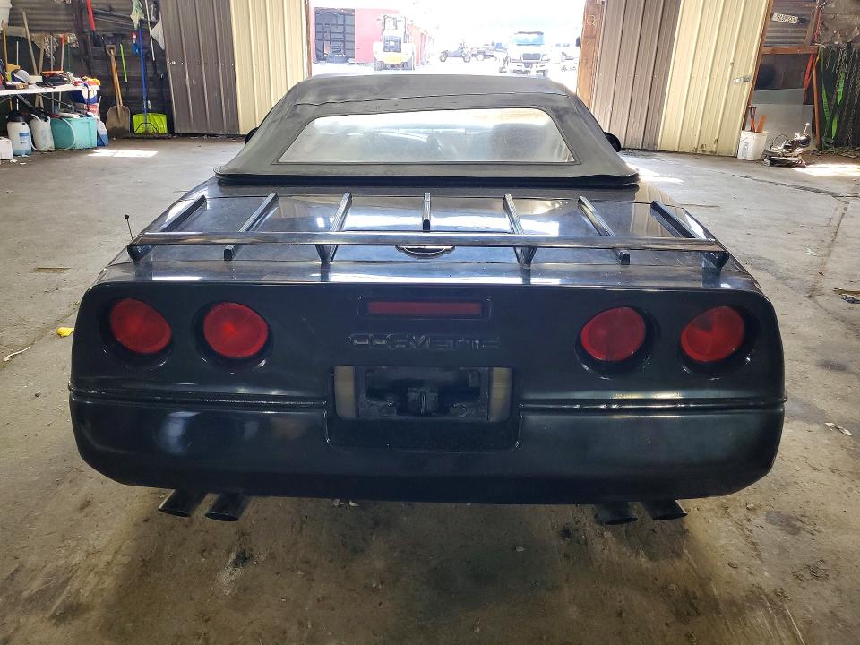 Photo 6 from auction – 1990 CHEVROLET CORVETTE with VIN 1G1YY3384L5117661