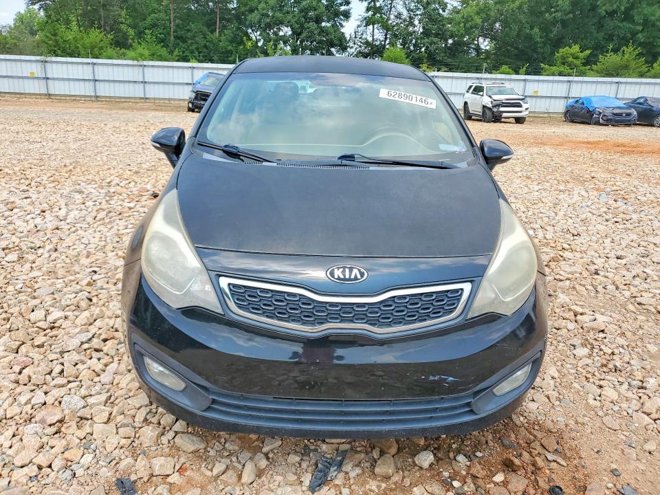 Photo 5 from auction – 2015 KIA RIO with VIN KNADN4A31F6447037