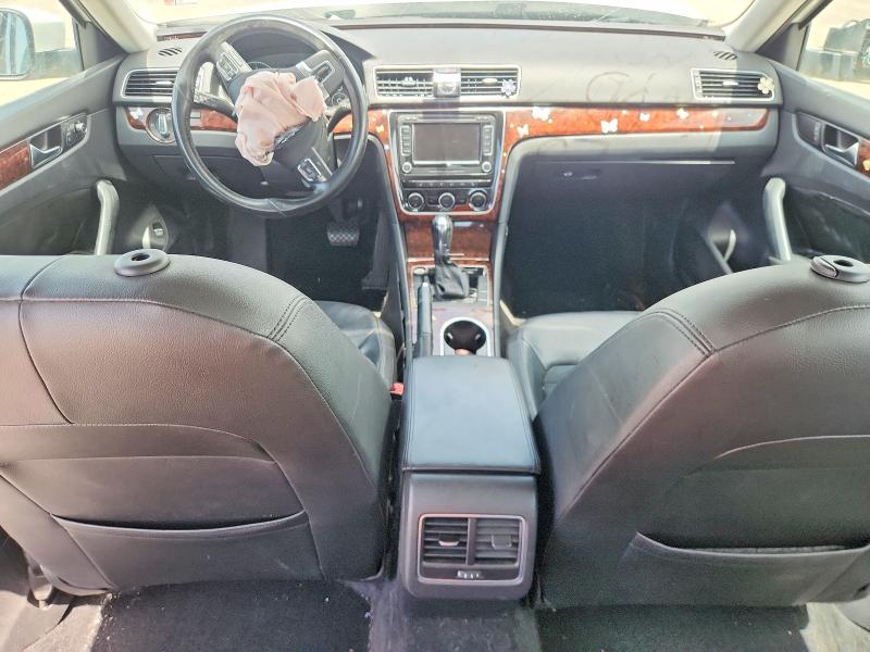 Photo 8 from auction – 2013 VOLKSWAGEN PASSAT with VIN 1VWCM7A36DC044508