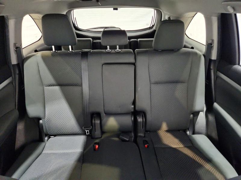 Photo 10 from auction – 2019 TOYOTA HIGHLANDER with VIN 5TDZZRFH3KS327376