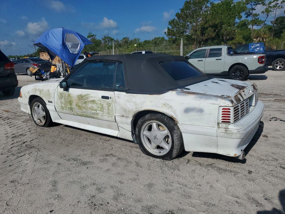 Photo 2 from auction – 1990 FORD MUSTANG with VIN 1FACP45E9LF159966