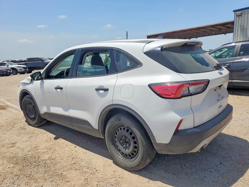 Photo 2 from auction – 2020 FORD ESCAPE with VIN 1FMCU0F64LUA81476