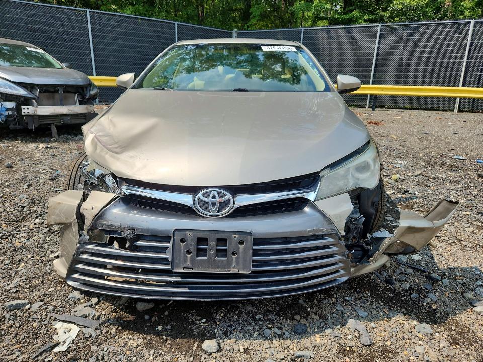 Photo 5 from auction – 2017 TOYOTA CAMRY with VIN 4T1BF1FK4HU637687