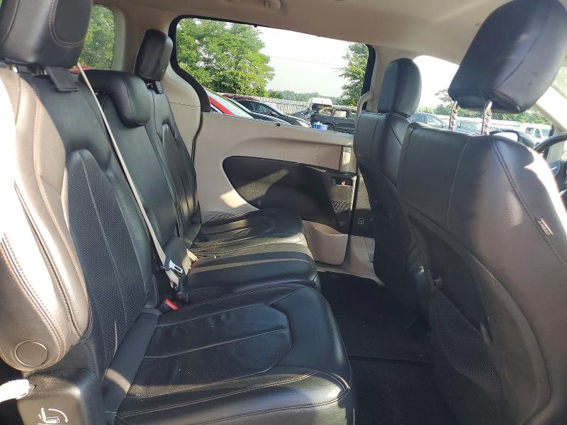 Photo 11 from auction – 2019 CHRYSLER PACIFICA with VIN 2C4RC1BG9KR526084
