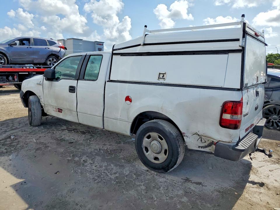 Photo 2 from auction – 2006 FORD F150 with VIN 1FTRX12W16NB35879