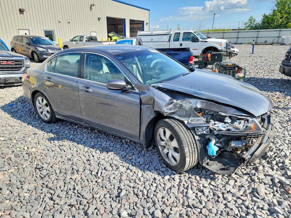 Photo 4 from auction – 2010 HONDA ACCORD with VIN 1HGCP2F83AA122446