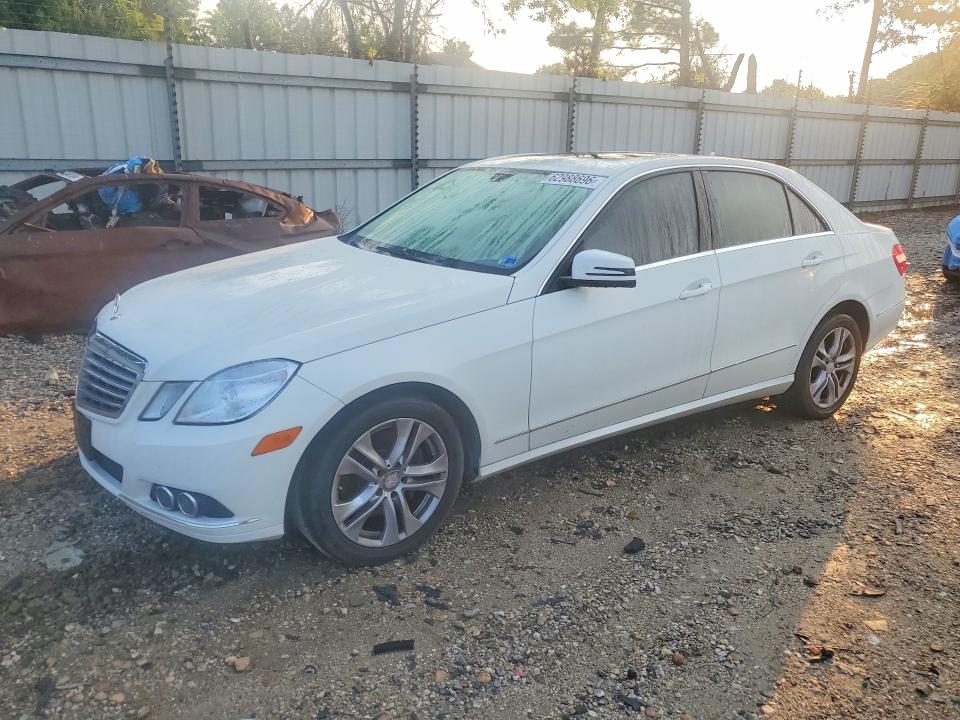 Photo 1 from auction – 2011 MERCEDES-BENZ E-CLASS E350 4MATIC with VIN WDDHF8HB5BA403027