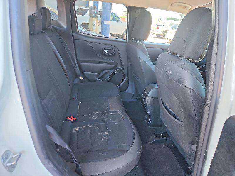 Photo 11 from auction – 2017 JEEP RENEGADE with VIN ZACCJBBB8HPG26731