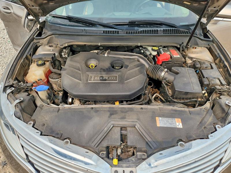 Photo 11 from auction – 2016 LINCOLN MKZ with VIN 3LN6L2G99GR600233