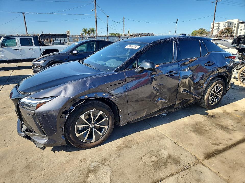 LEXUS RZ 2025 with VIN JTJAAAABXSA030835 - Photo from auction