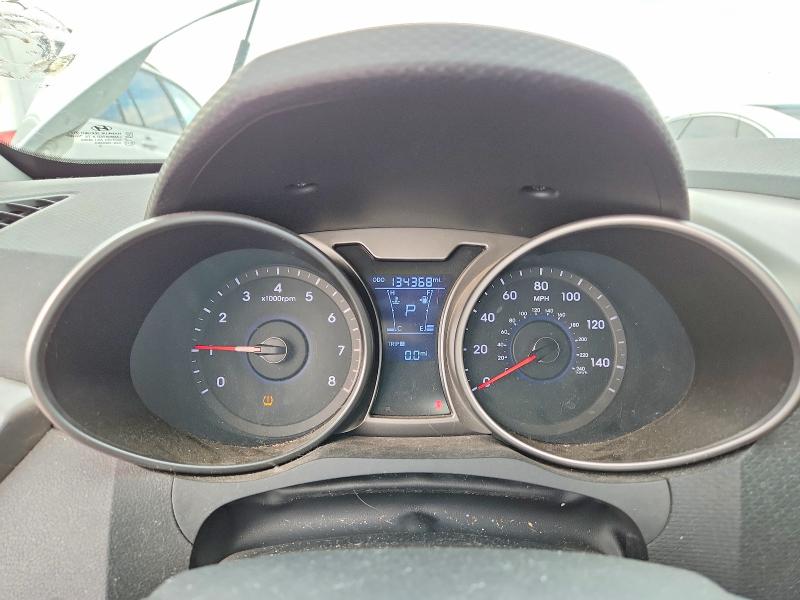 Photo 9 from auction – 2016 HYUNDAI VELOSTER with VIN KMHTC6AD6GU256408
