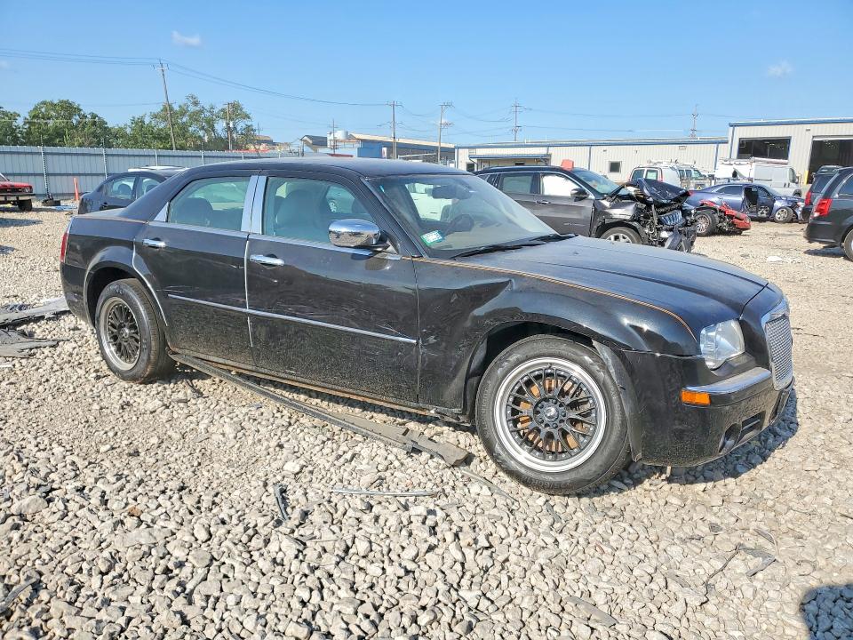Photo 4 from auction – 2008 CHRYSLER 300 with VIN 2C3LK33G88H187629