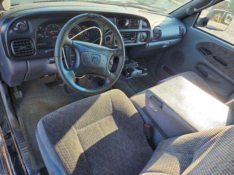 Photo 8 from auction – 1998 DODGE RAM 2500 with VIN 1B7KF23D1WJ151840
