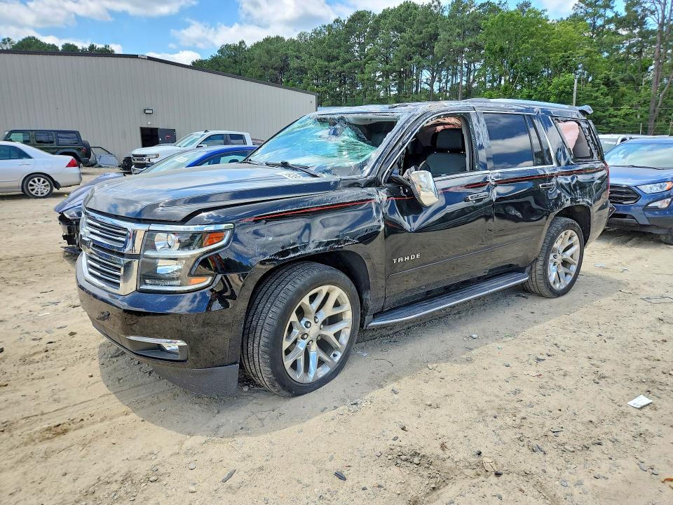 CHEVROLET TAHOE 2020 with VIN 1GNSKCKC8LR260701 - Photo from auction