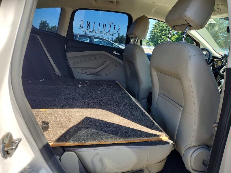 Photo 11 from auction – 2013 FORD C-MAX with VIN 1FADP5BU5DL511952