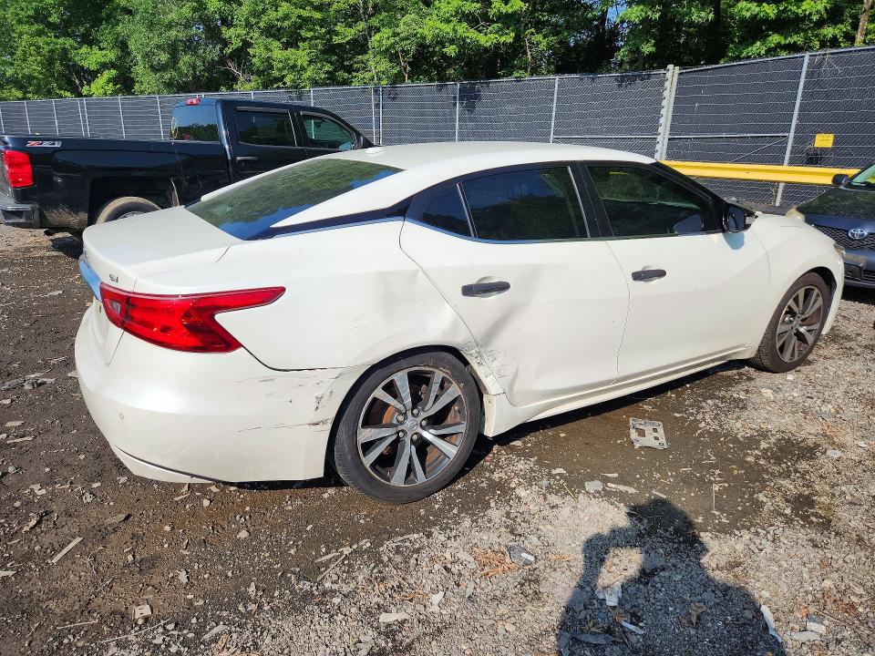 Photo 3 from auction – 2016 NISSAN MAXIMA with VIN 1N4AA6AP2GC433219